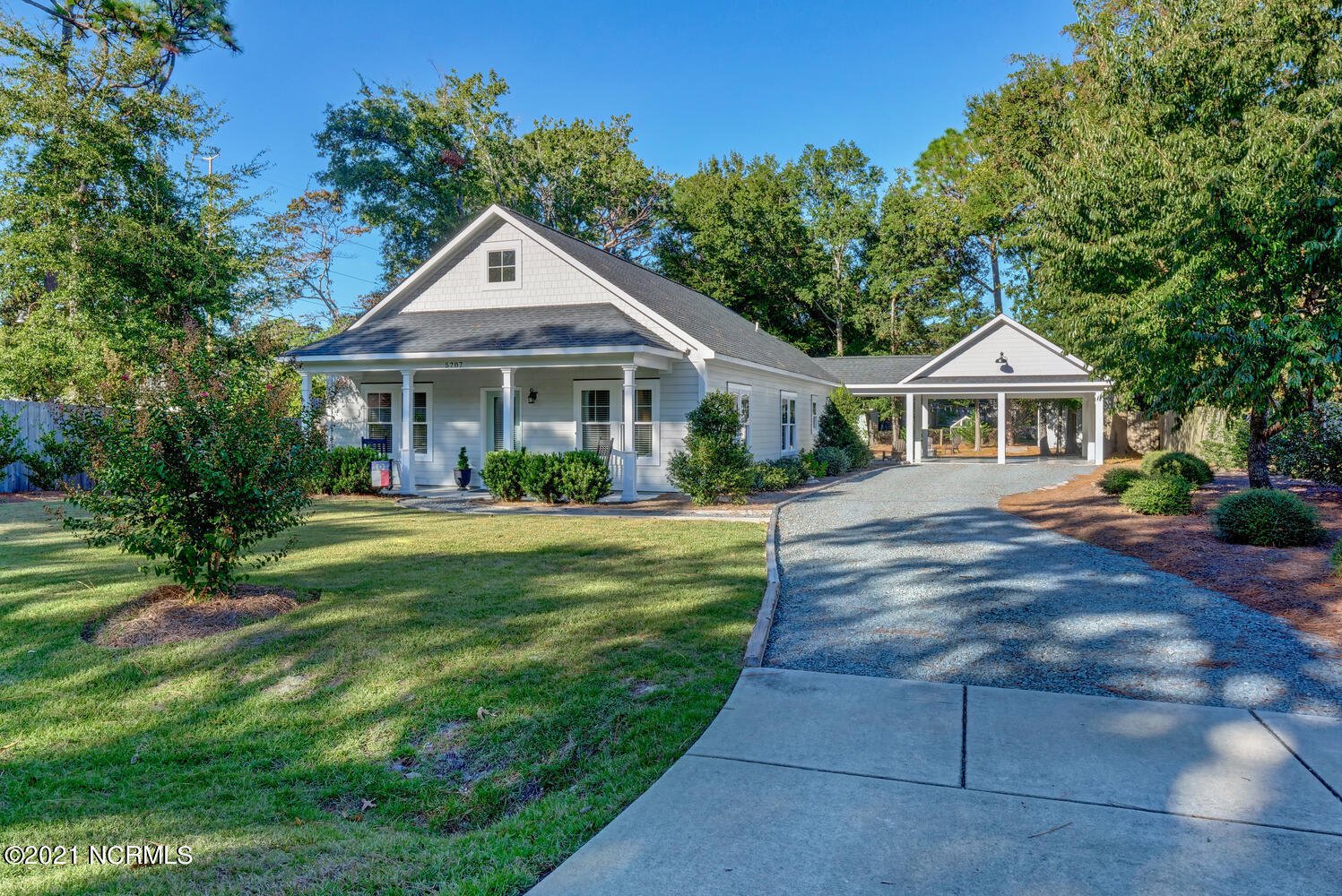 5707 Wisteria Lane