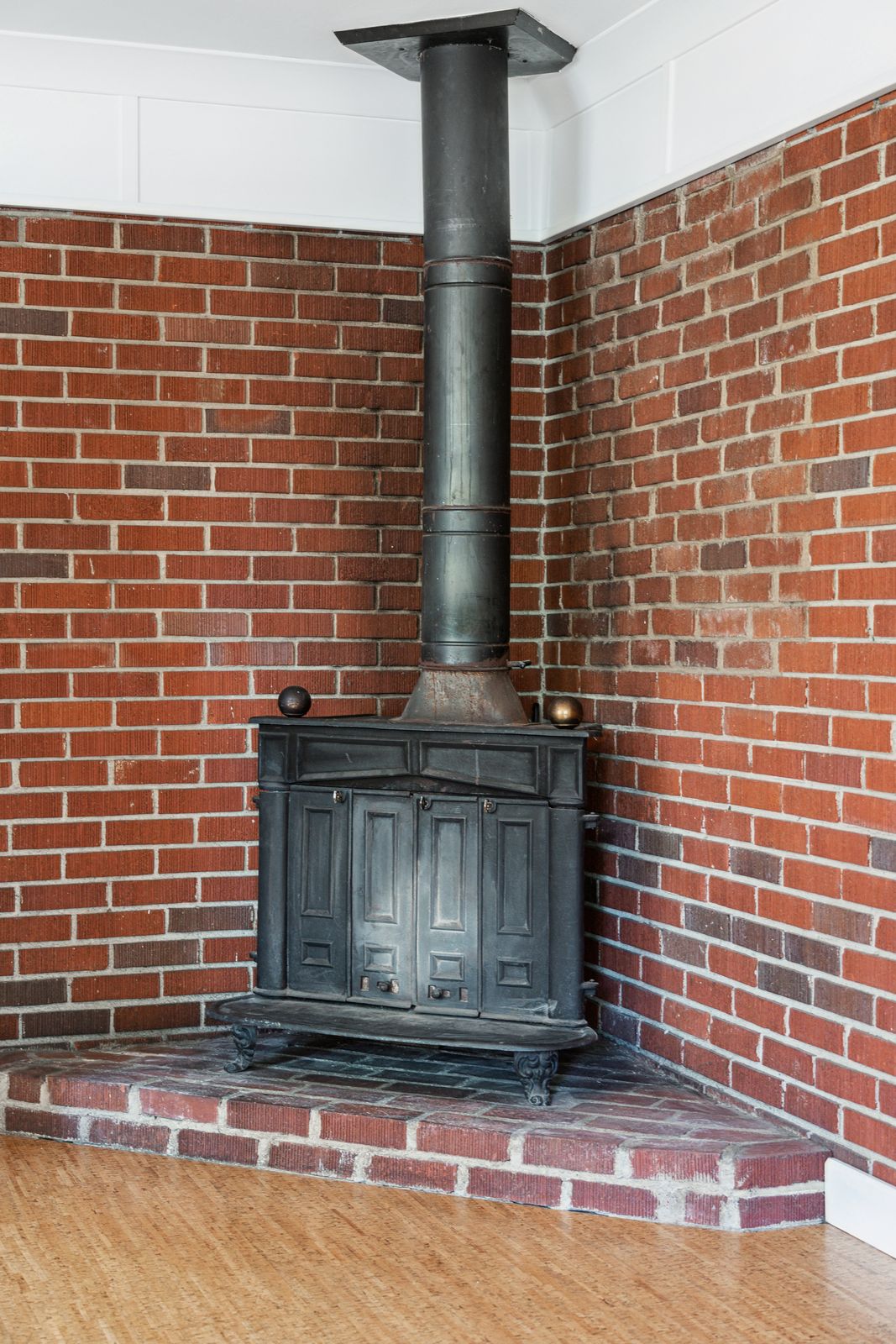 1915 Aichele Drive