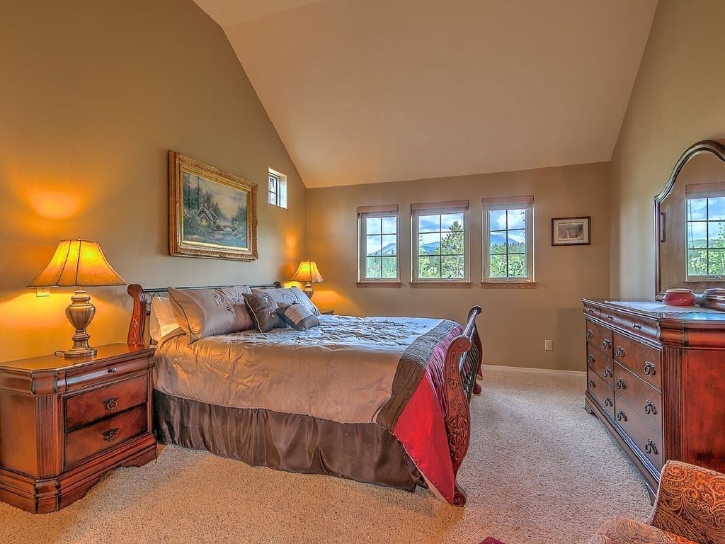 139 Snowshoe Cir