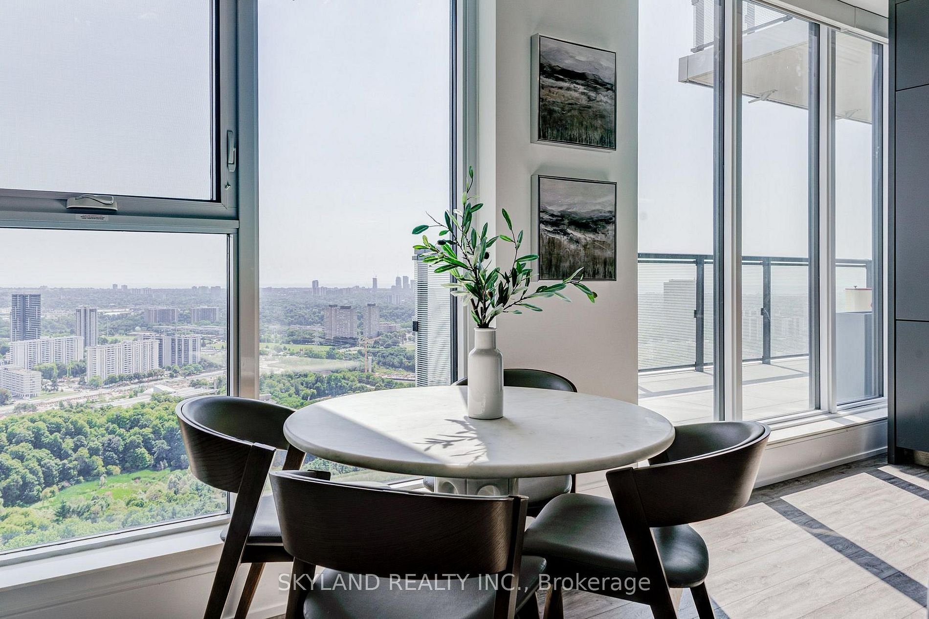 LUXURY IN TRIDEL