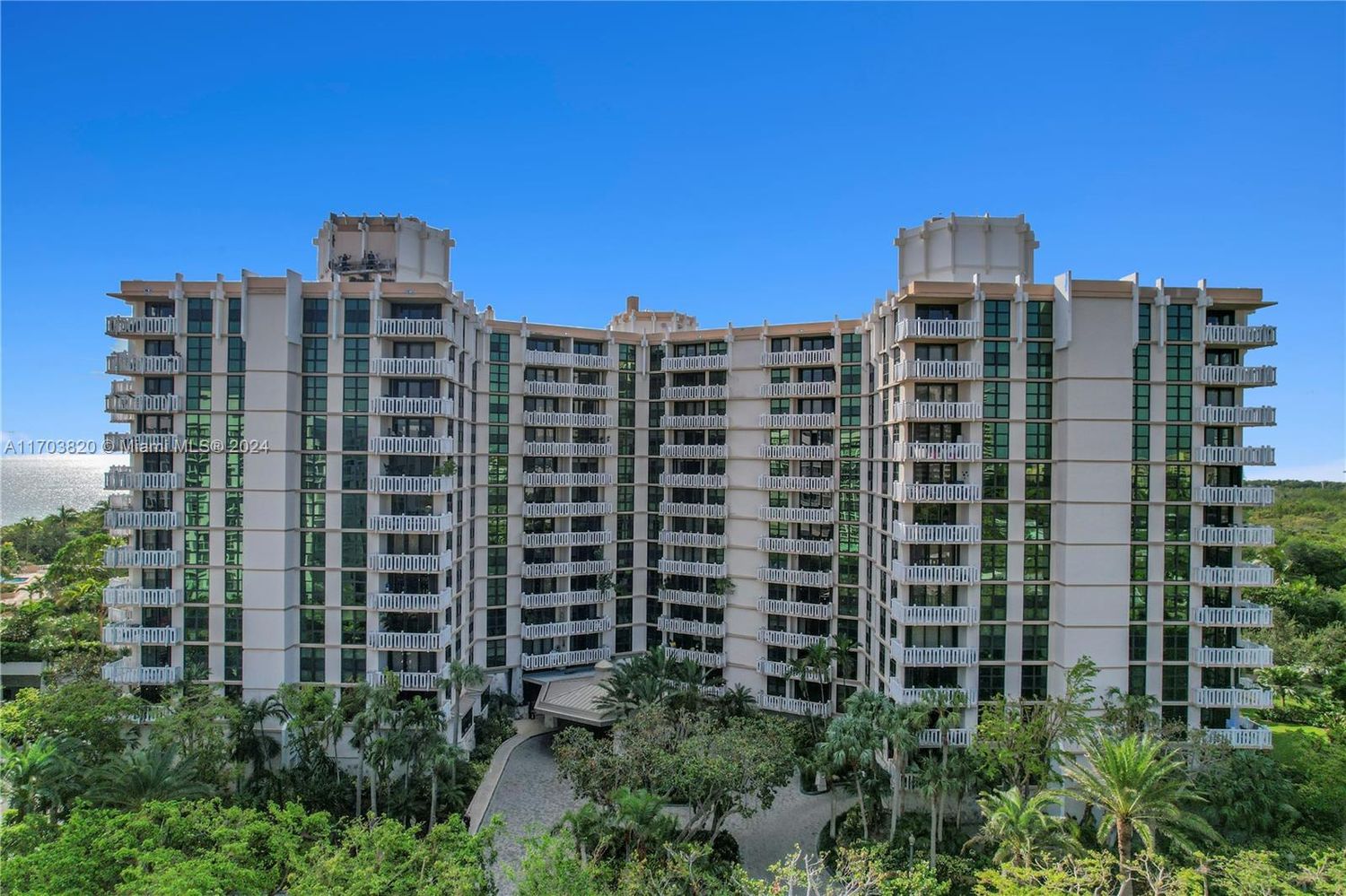 1121 Crandon Blvd, #E803