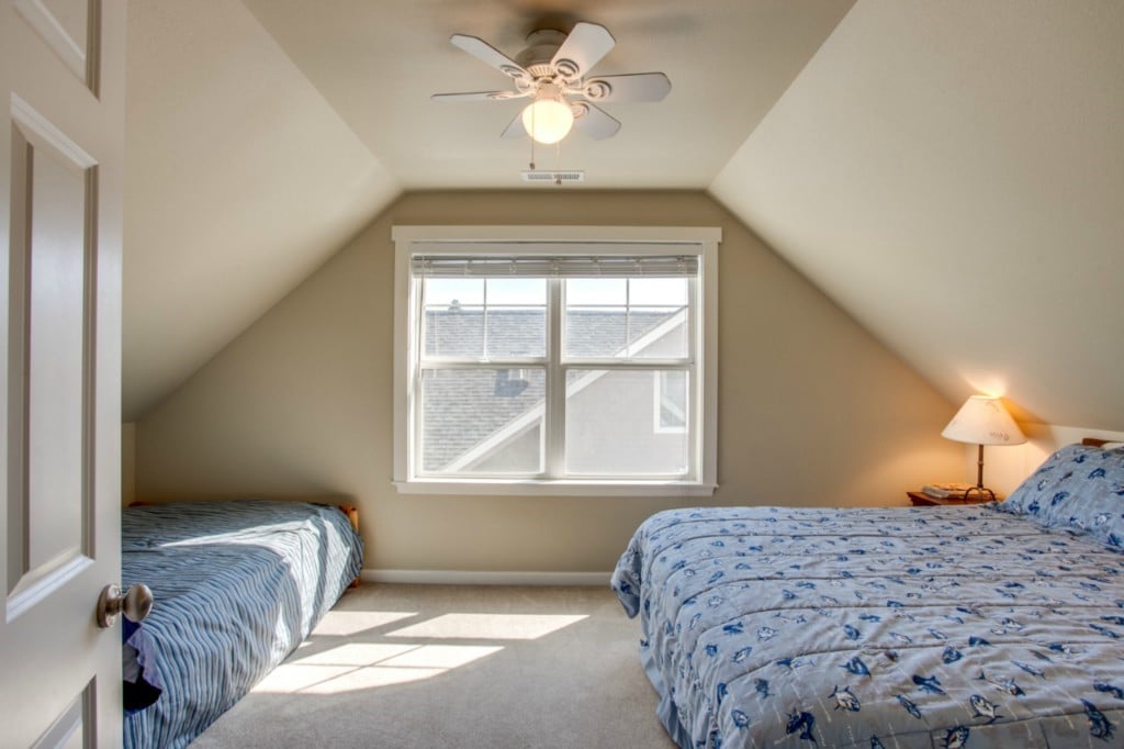 280 Lake Front Rd