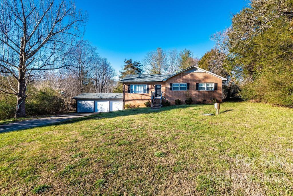 5196 Jenkins Rd
