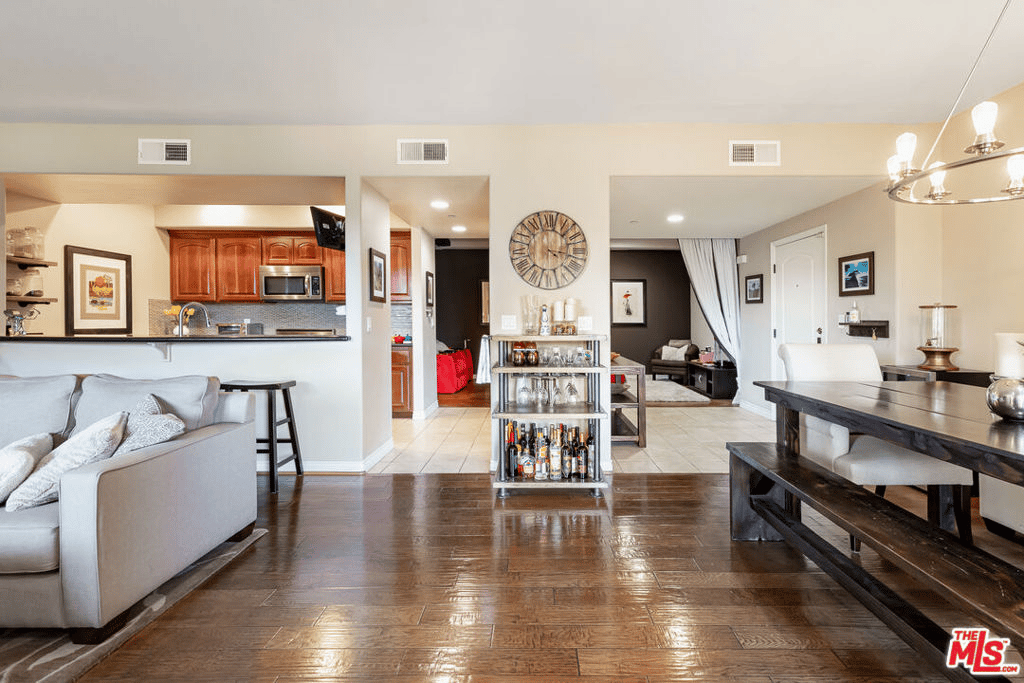 12449 Kling St, #PH1