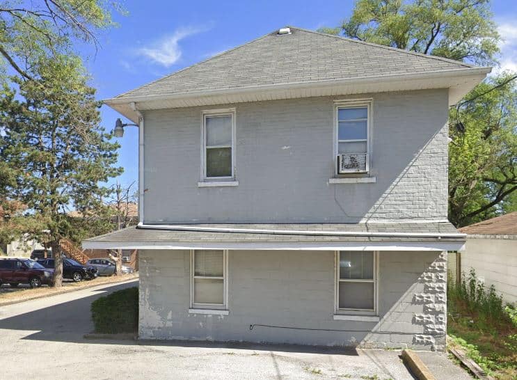 2427 Thorton Lansing Road | Lansing, Illinois