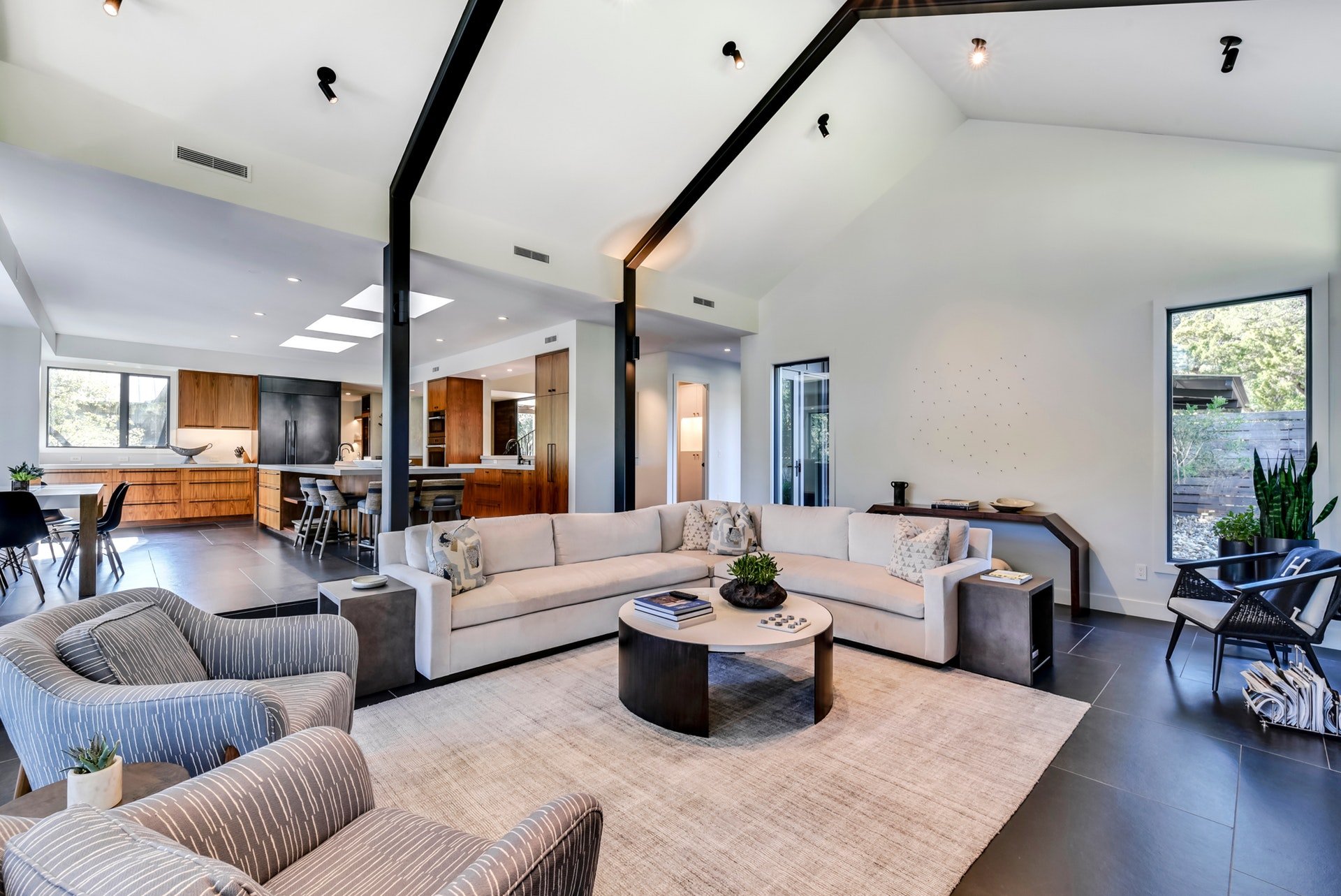 108 Parkwood Court