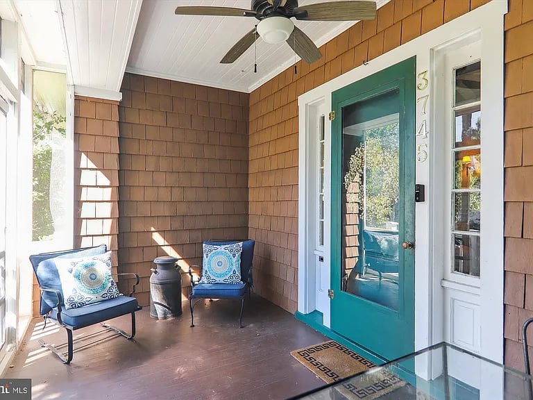 3745 Oliver Street Norhtwest