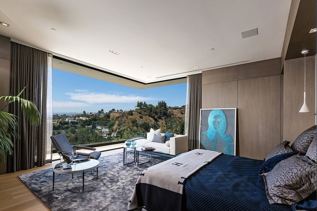 Infinity Palazzo