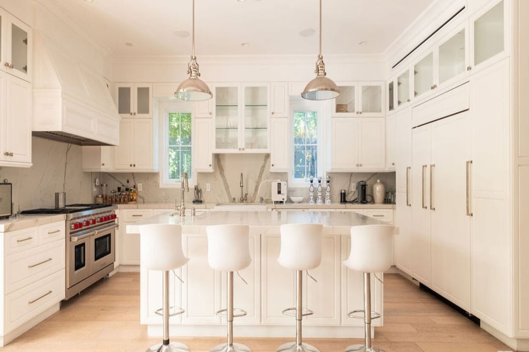 Highcliff Vista, N Stanley Ave, 90036