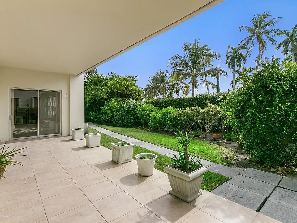 389 S Lake Drive Unit: 1-A