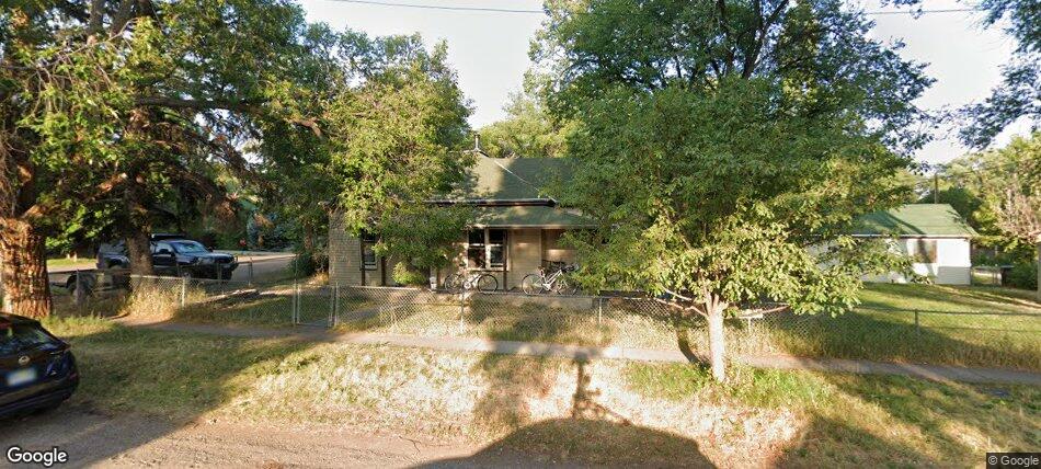 195 S 4th St