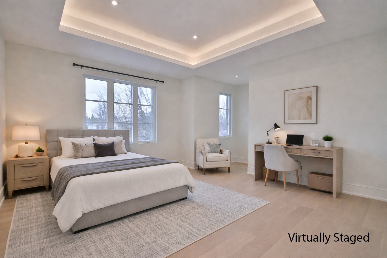202 Queen St W
