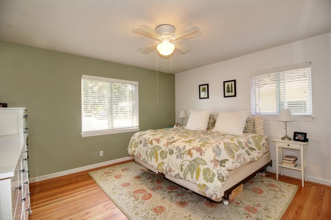 Just Listed! Updated Gorgeous South Land Park Beauty!