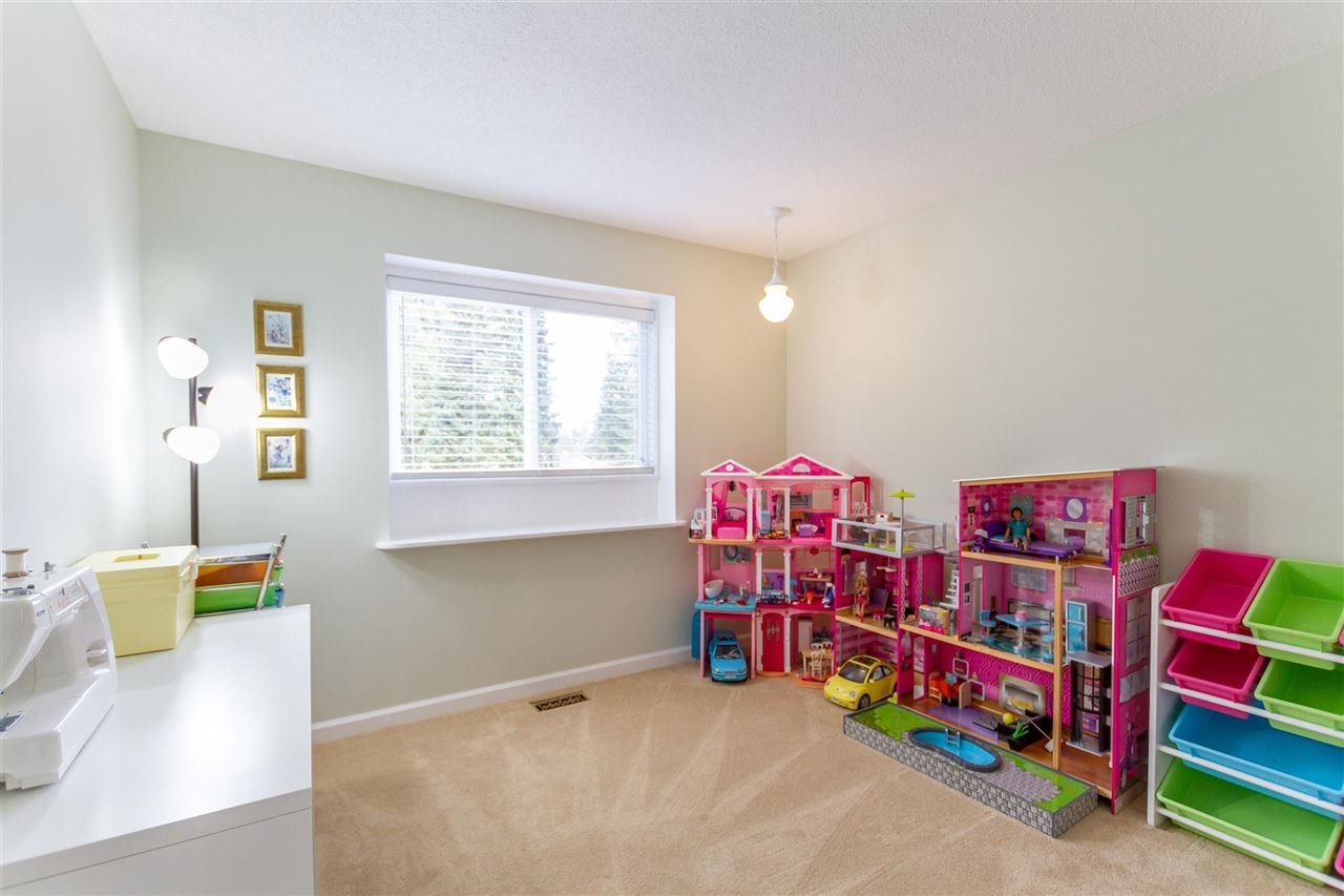 2947 Surf Cres