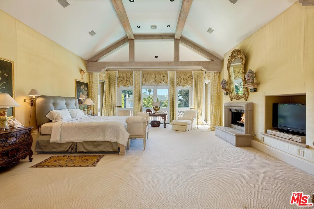 Pristine House