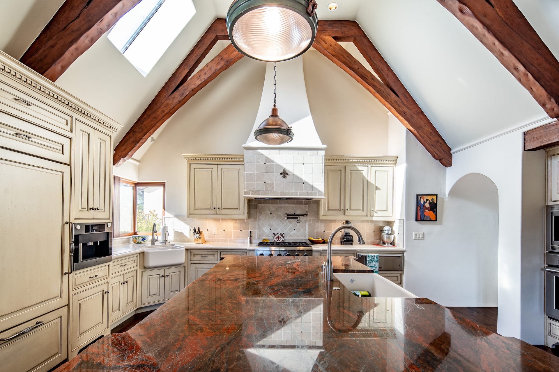 Stunning Peninsula Views - 309 Mt Devon Road