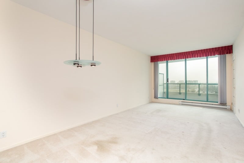 1401-8851 Lansdowne Rd
