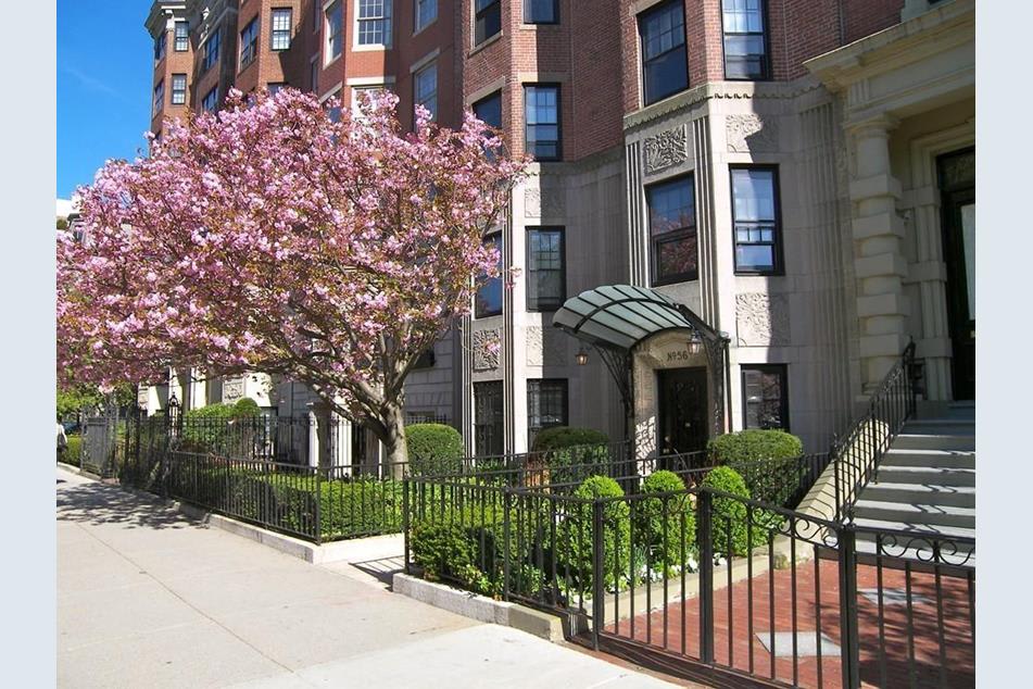 56 Commonwealth Ave #55