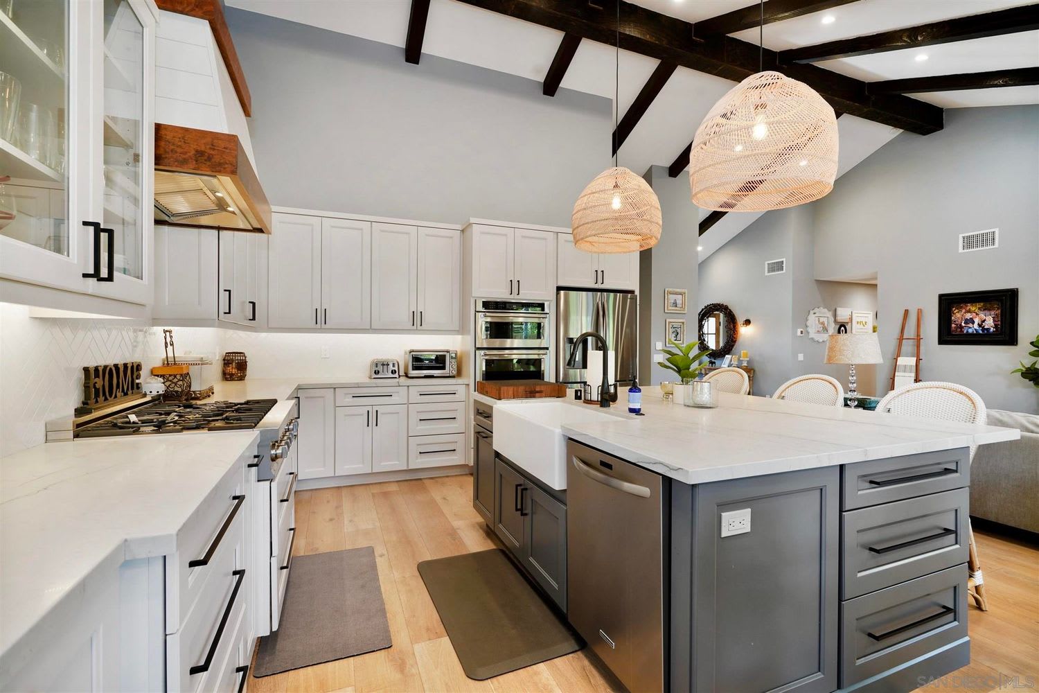 1678 Glen Hollow Ct