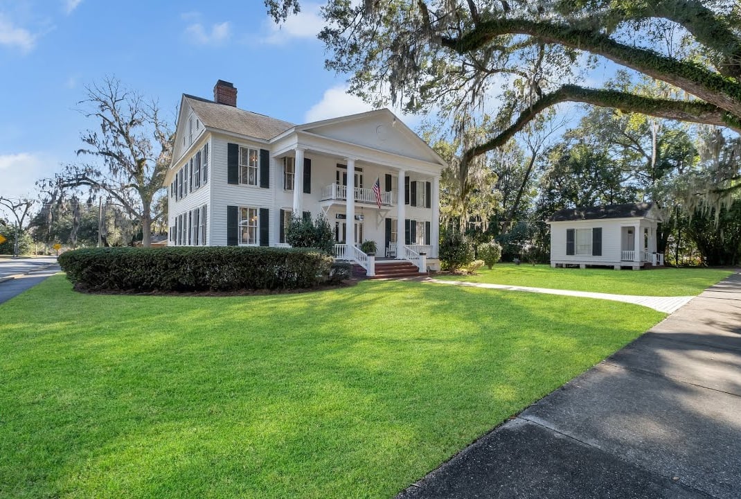 Stunning 1842 Antebellum Southern Estate in Historic Quincy