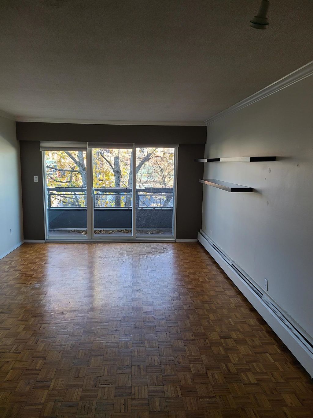 2211 W 5th Ave, #308