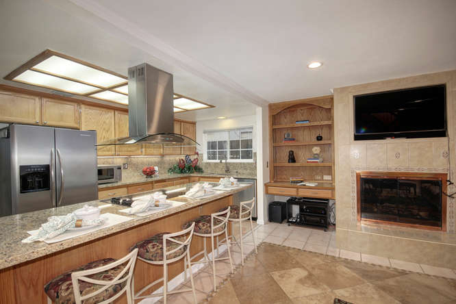 Just Listed in The Pocket Area: 6870 Claiborne Way