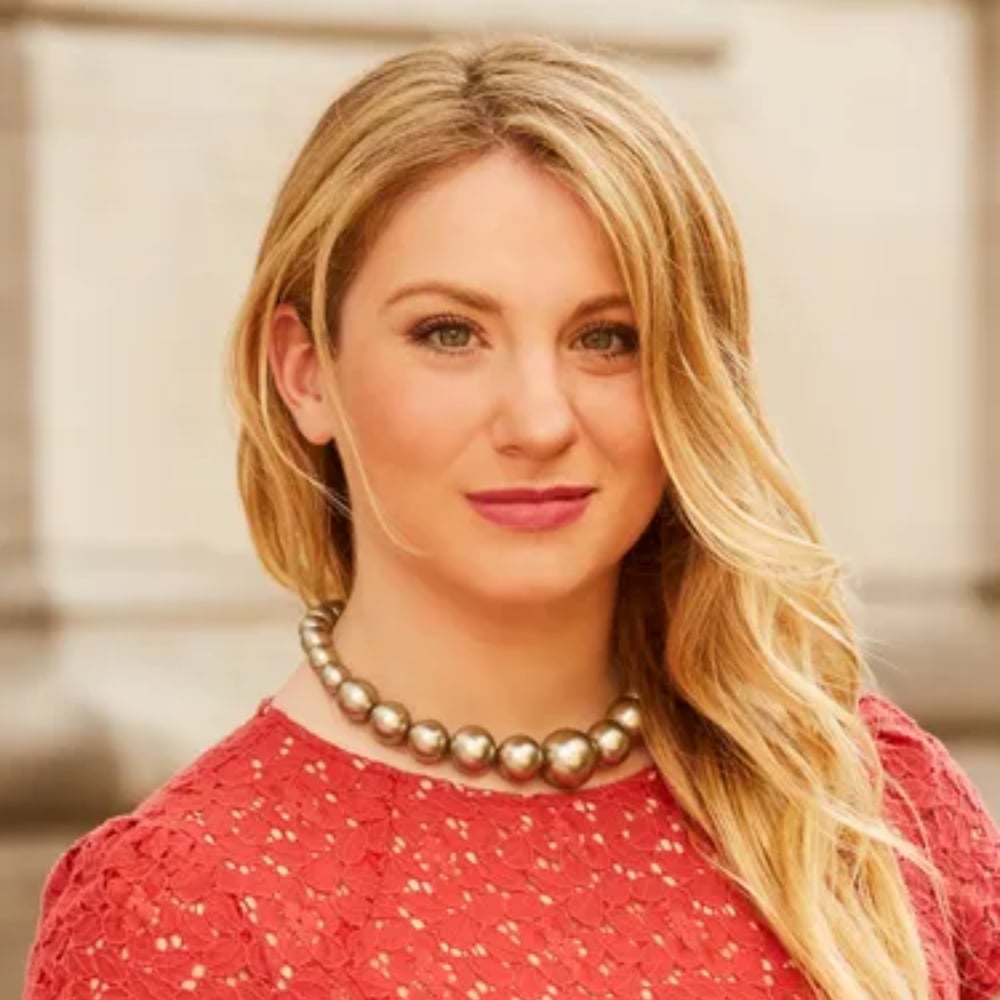 Jessica Cloonan New York, NY Real Estate Agent Headshot