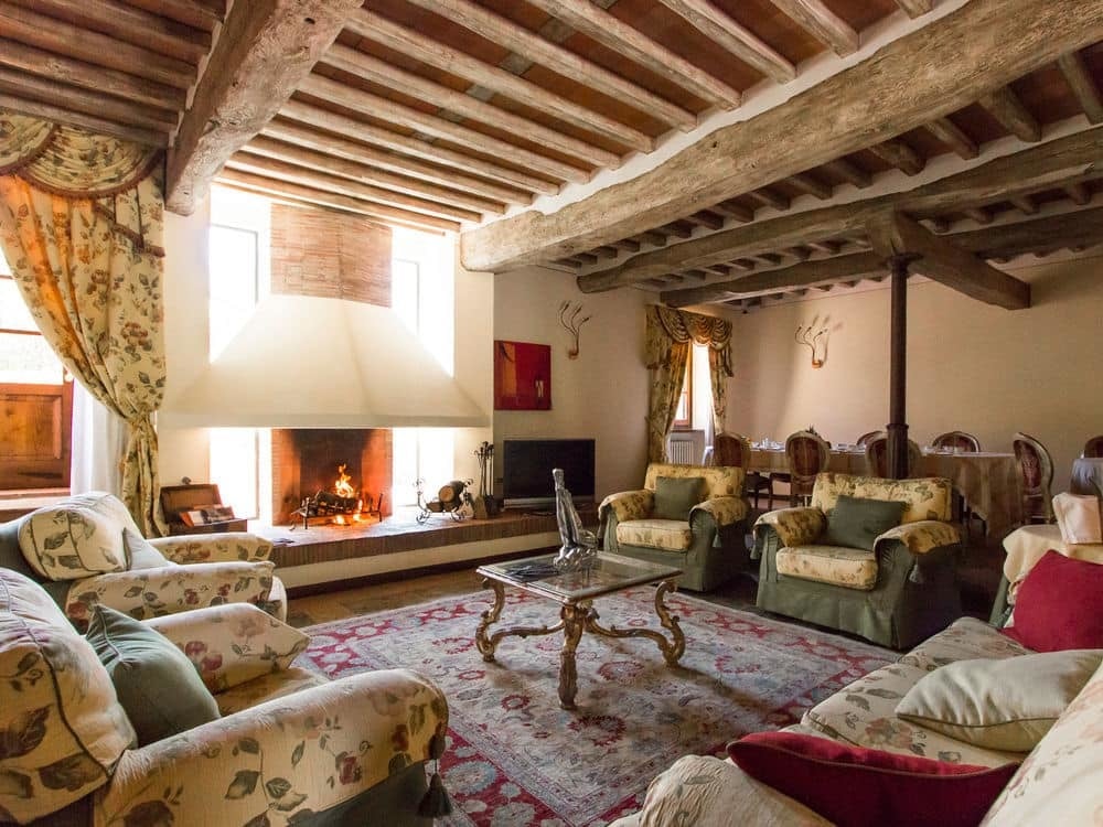Charming Villa on the Versilian Coast of Tuscany