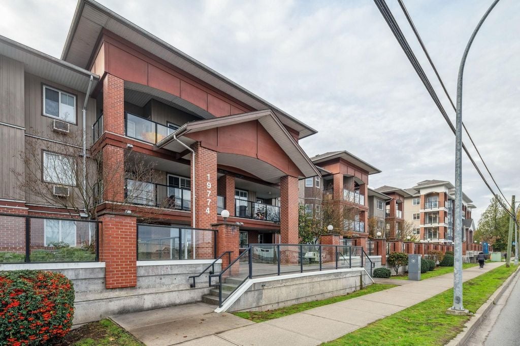 19774 56 Ave, #308