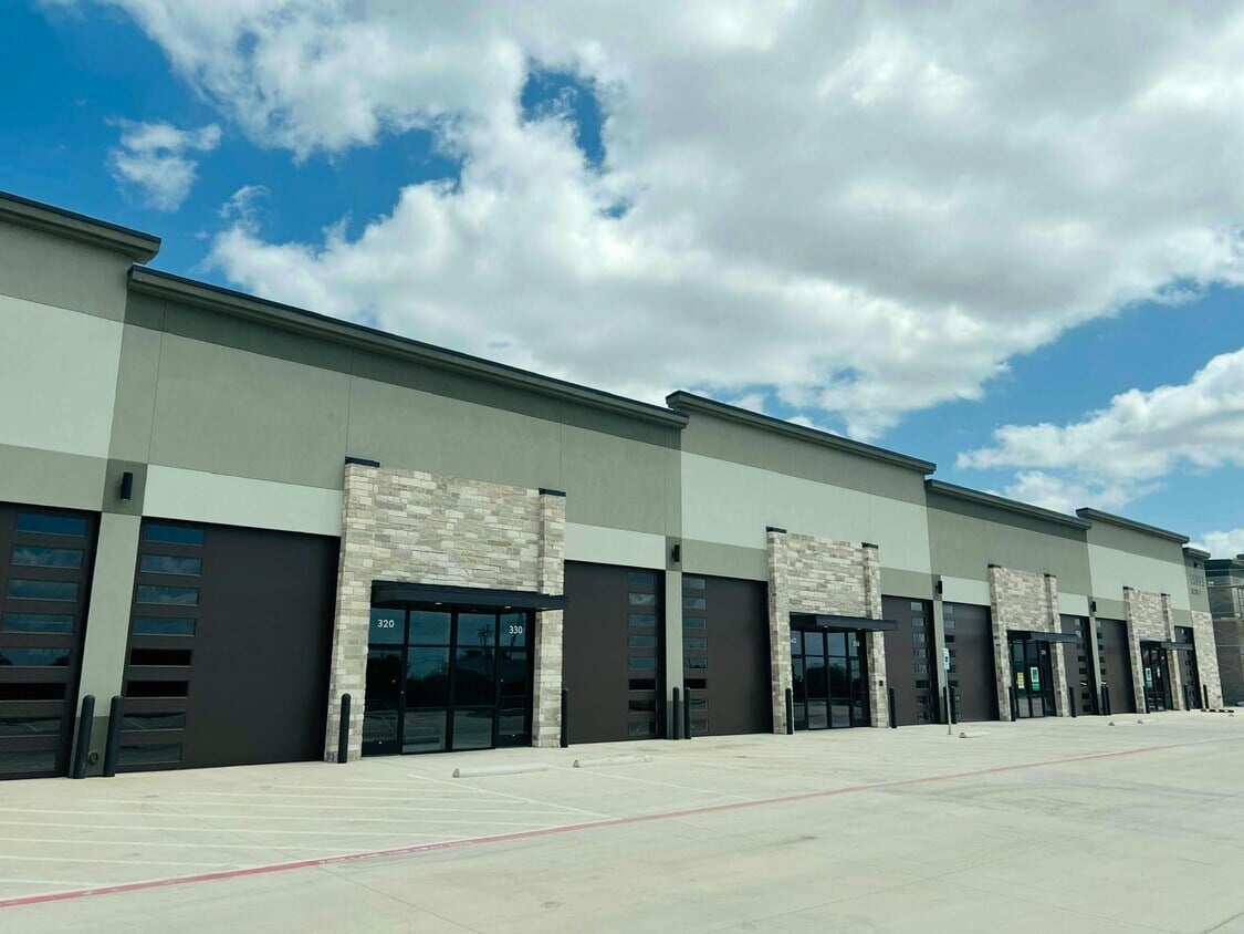 Prime Warehouse Unit # 320