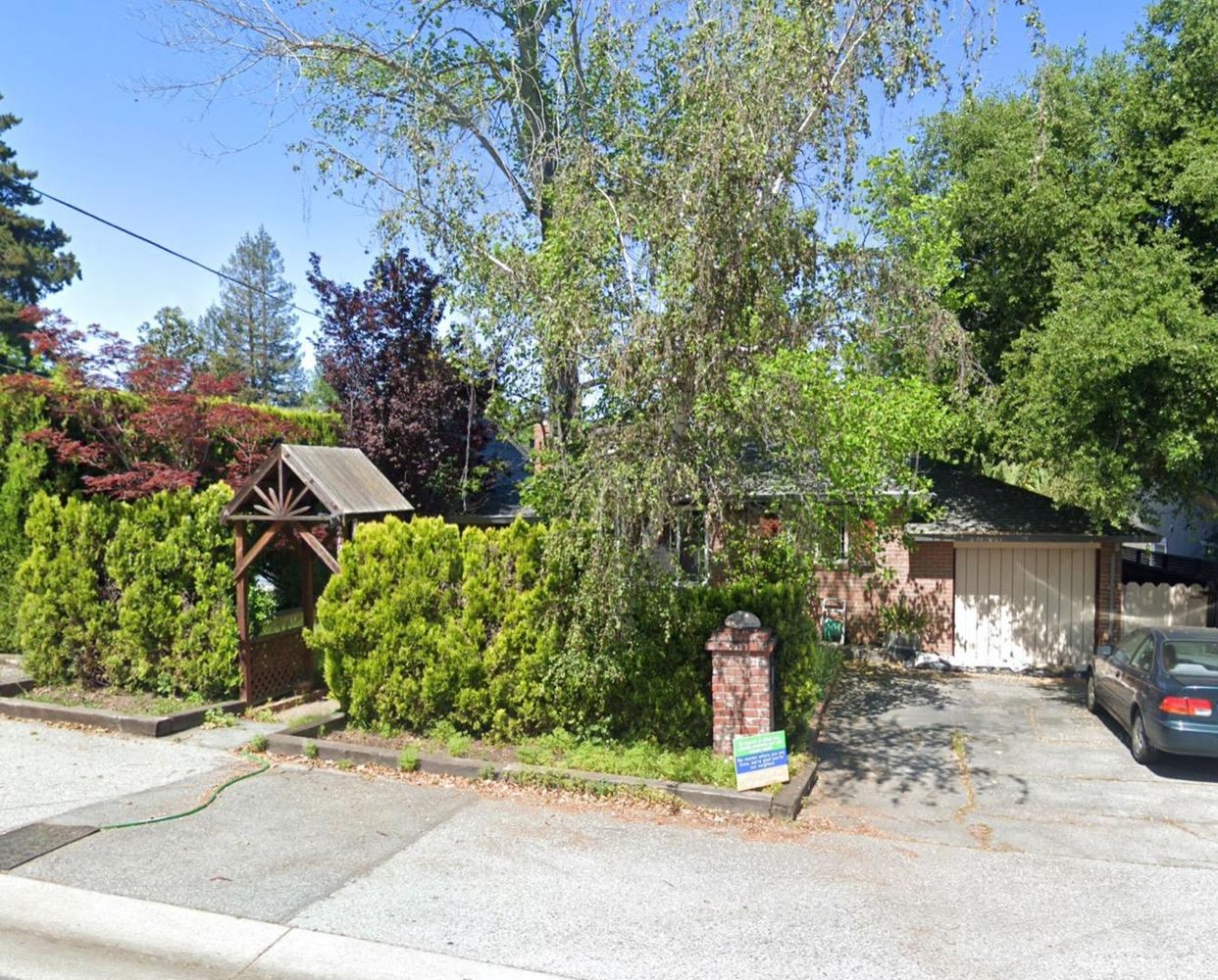 2124 Ashton Avenue