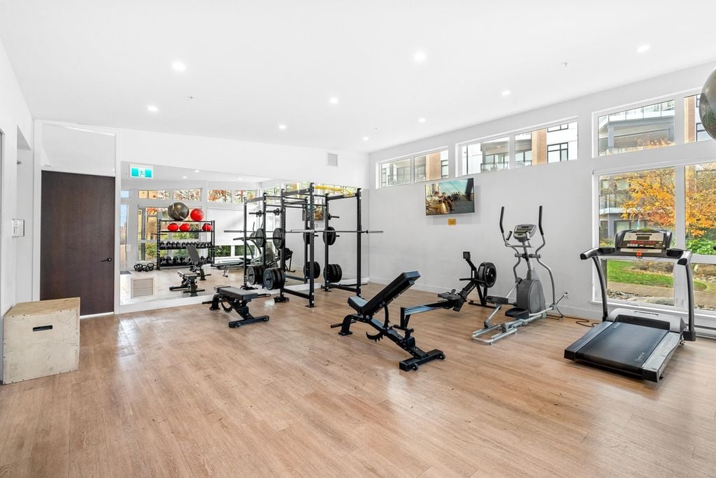 300 Salter St, #310