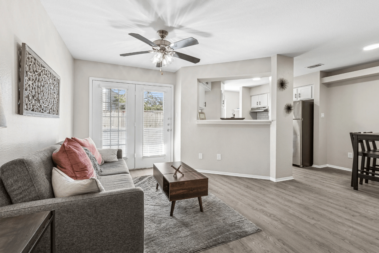 Apply by 11/30 for 6 weeks free + $500 gift card