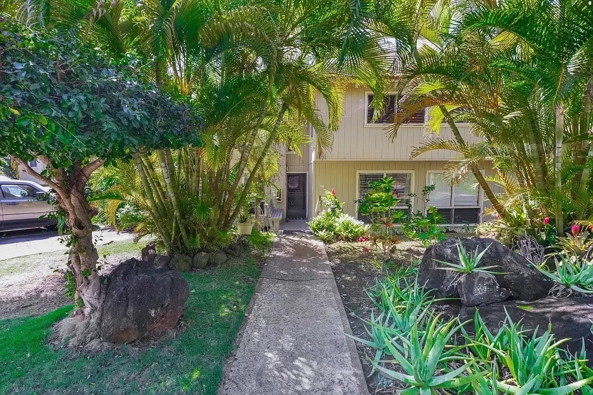 2330 Hoohu Rd, #14