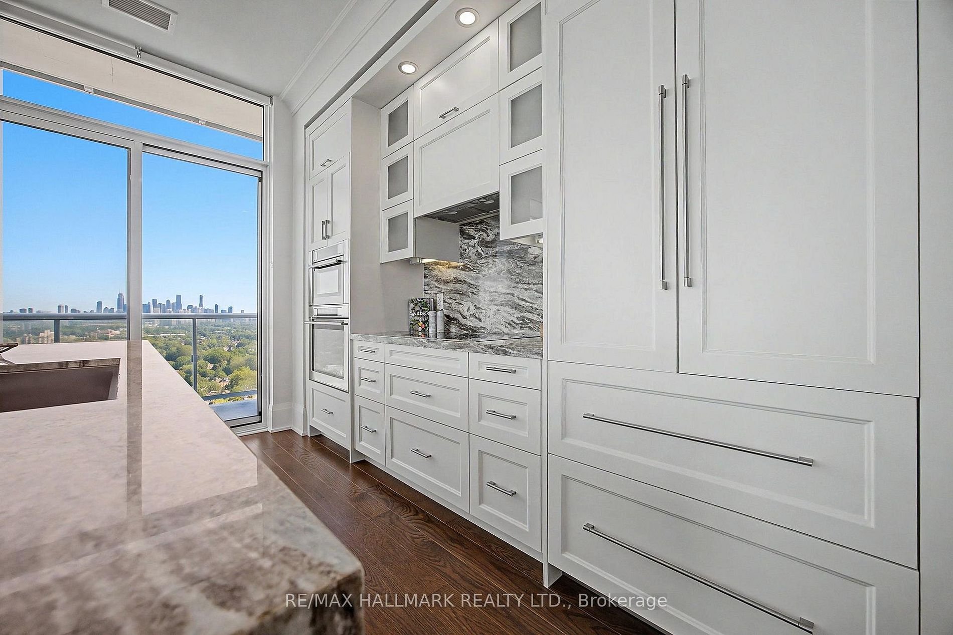 TRIDEL IN MIDTOWN