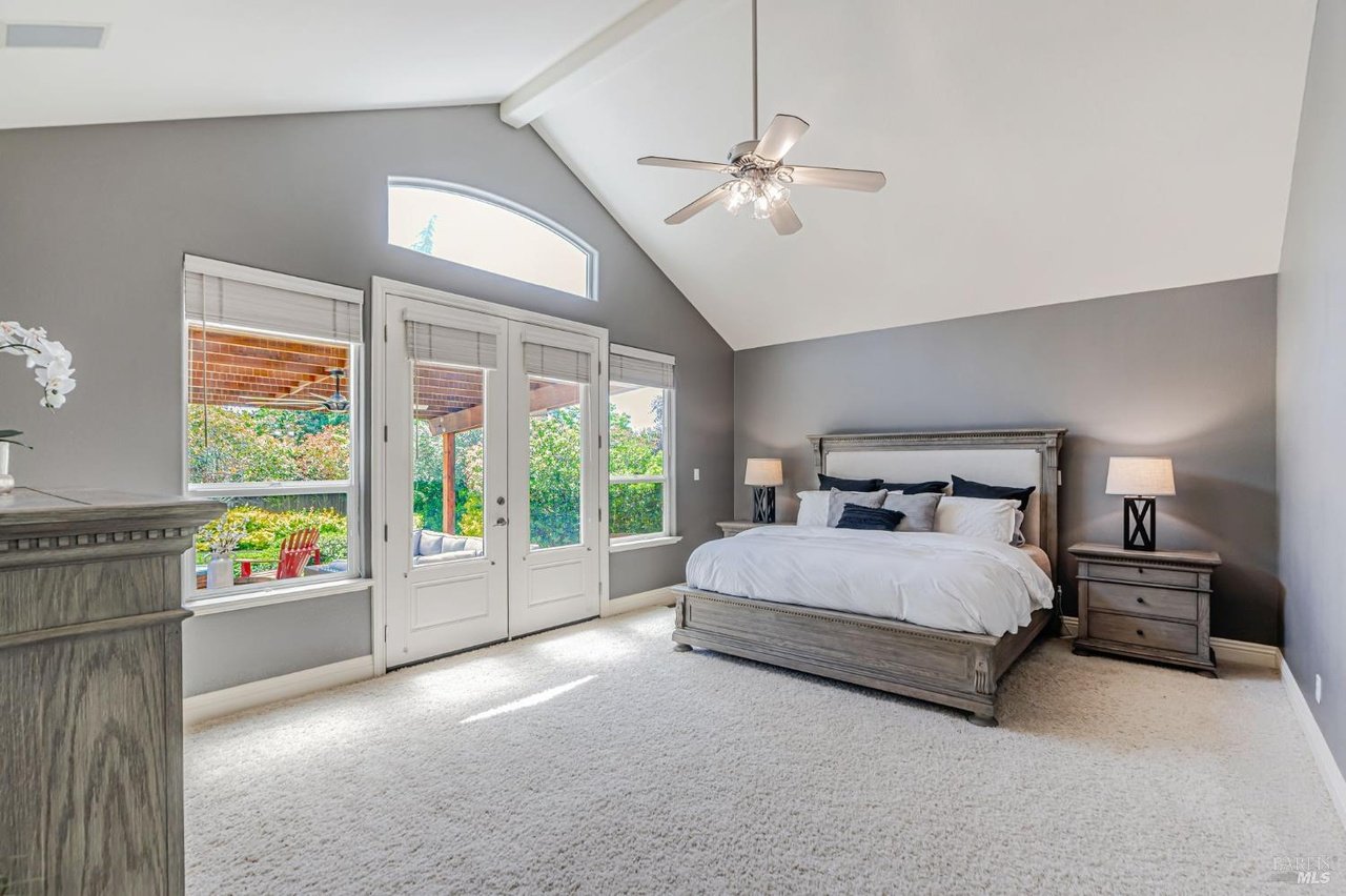 320 Wilson Ln