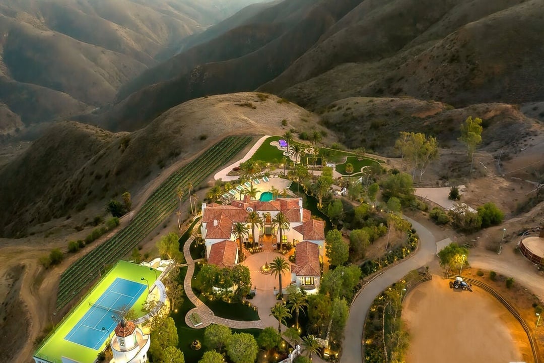 Yellow Hill Road 90265