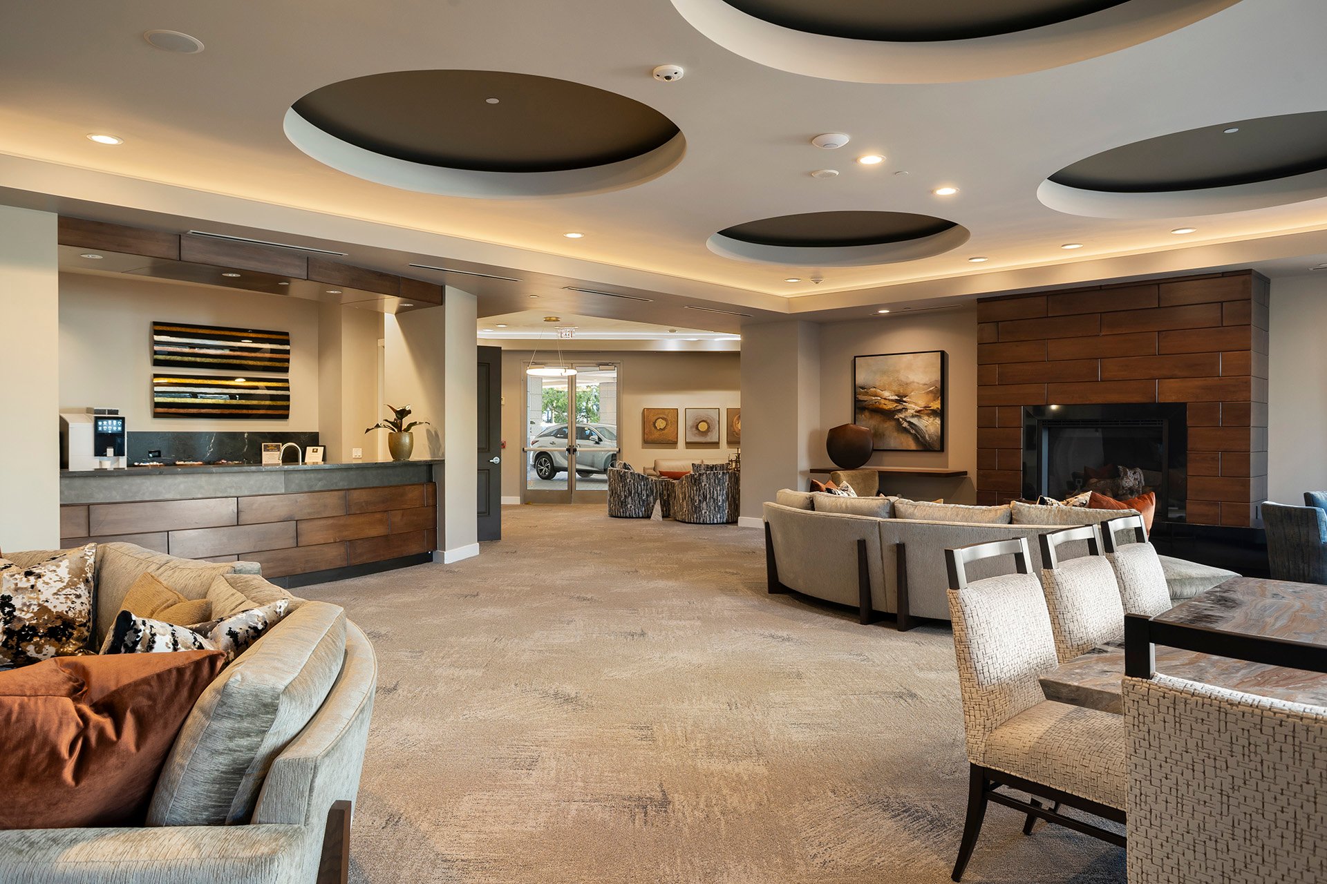 2211 E CAMELBACK Road, 1203