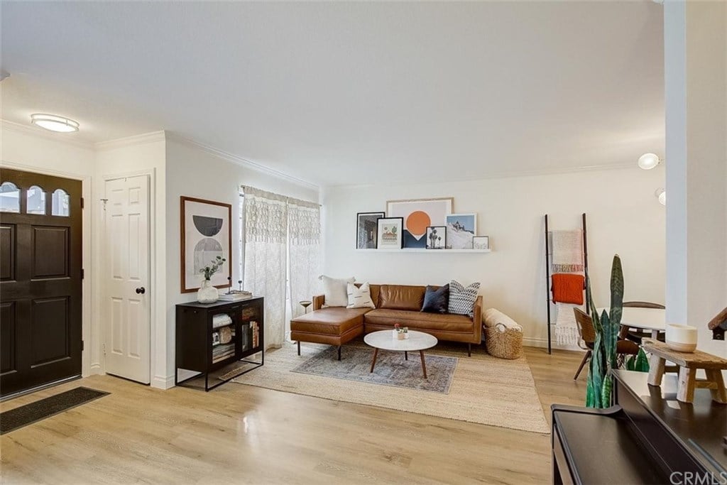 5743 Monte Vista St, Unit 6