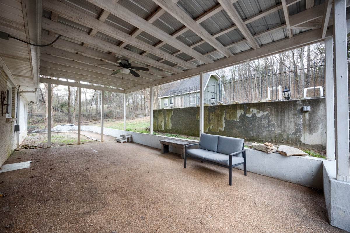 Large Lot with Pool in Harvest