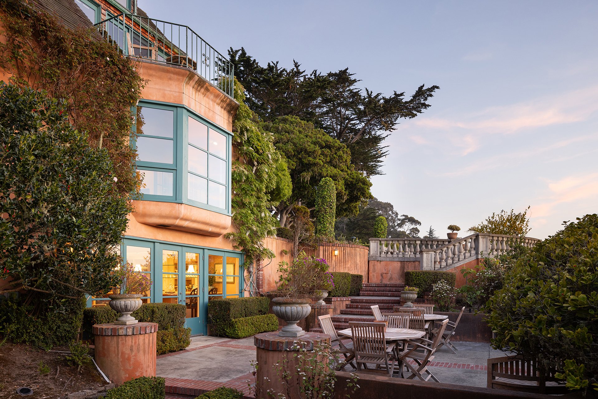 Extraordinary Carmel Highlands Estate