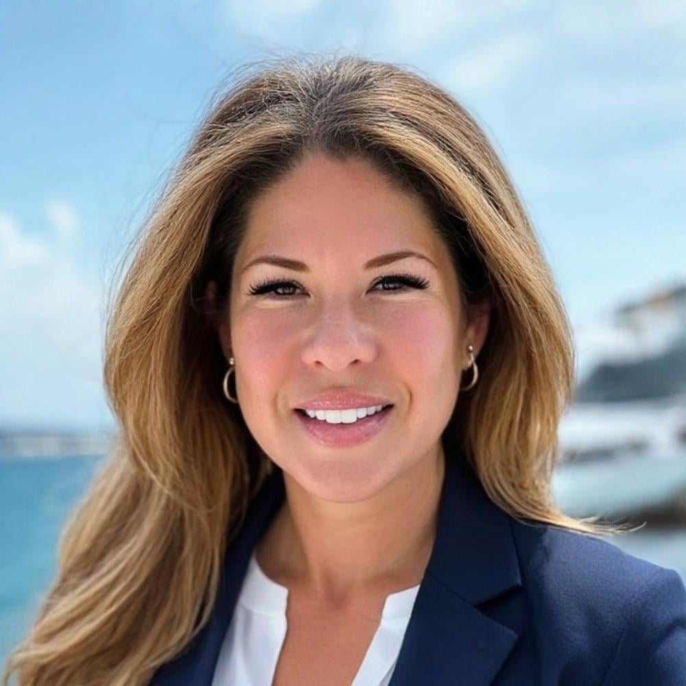 Stacey Waldron Miami, FL Real Estate Agent Headshot 