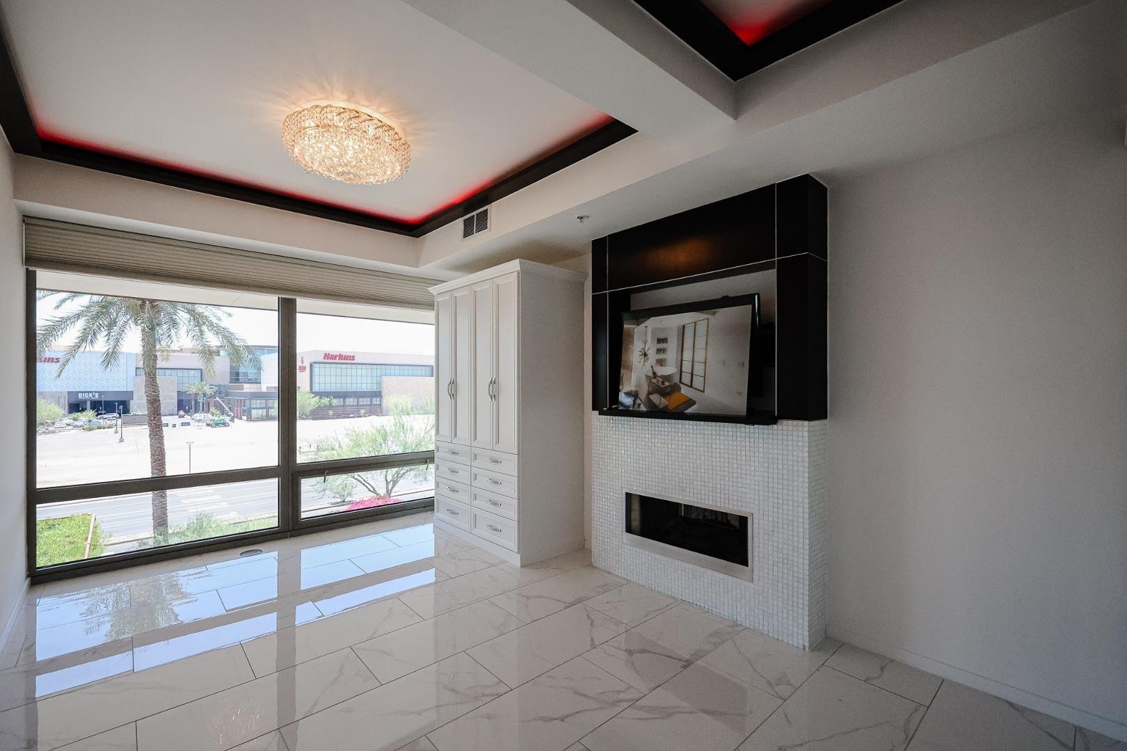 7157 E Rancho Vista Dr, #3006