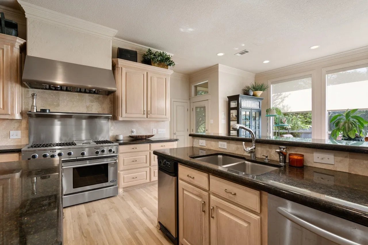 4612 Bill Simmons Rd, Colleyville, TX 76034