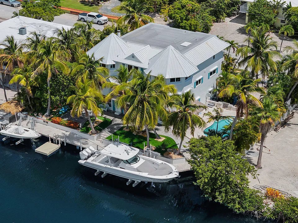 136 San Remo Dr