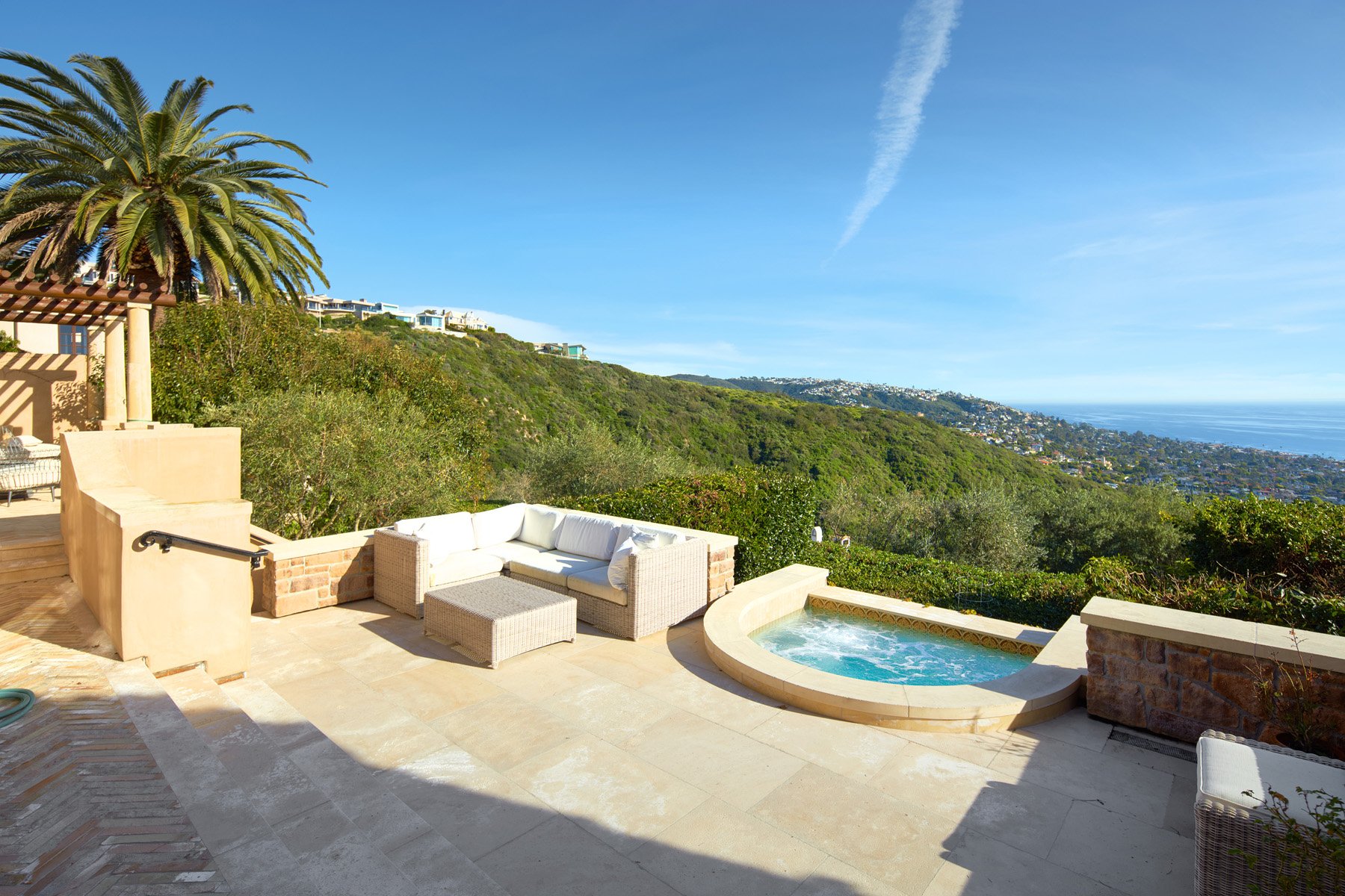1302 Skyline Drive