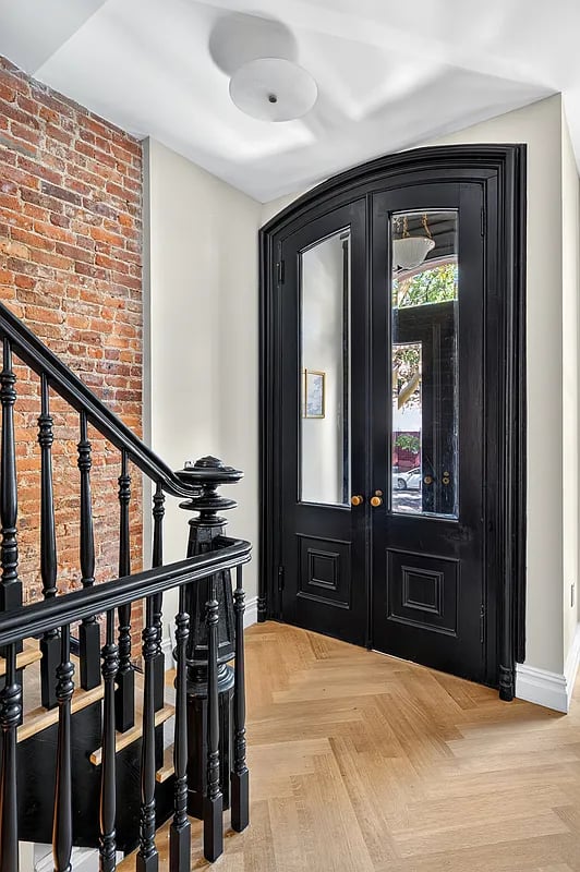 428 Vanderbilt Ave 