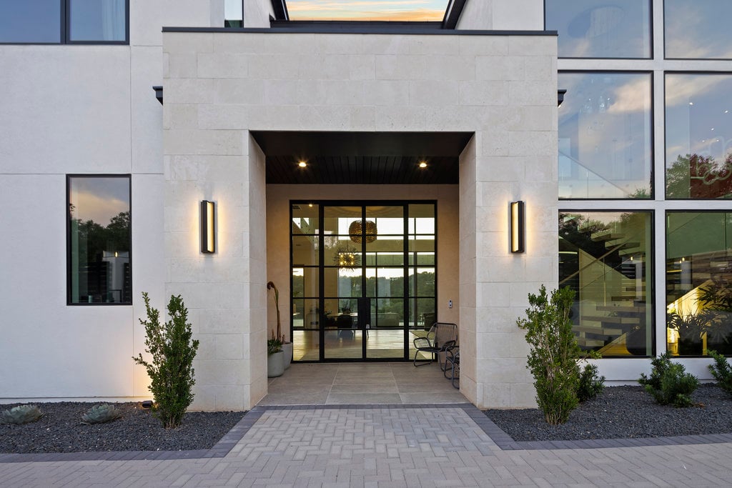 North Oak Canyon ~ Custom Residence