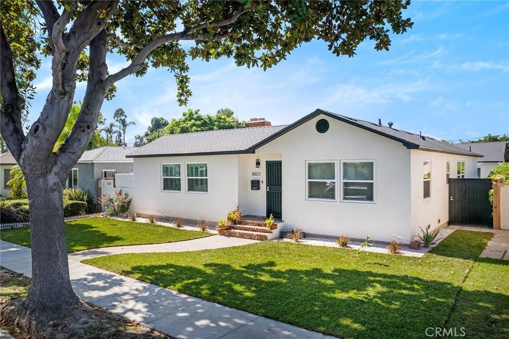 6021 Lemon Ave