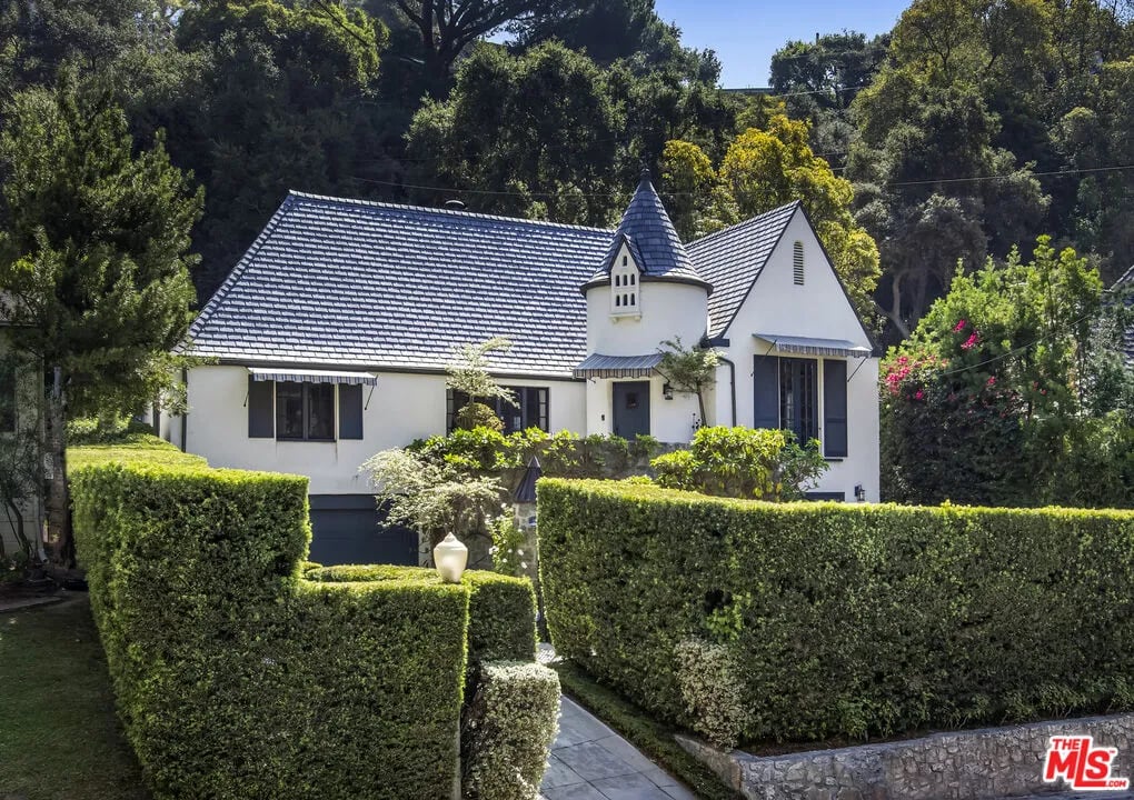 Beachwood Canyon Tudor, Architect John DeLario